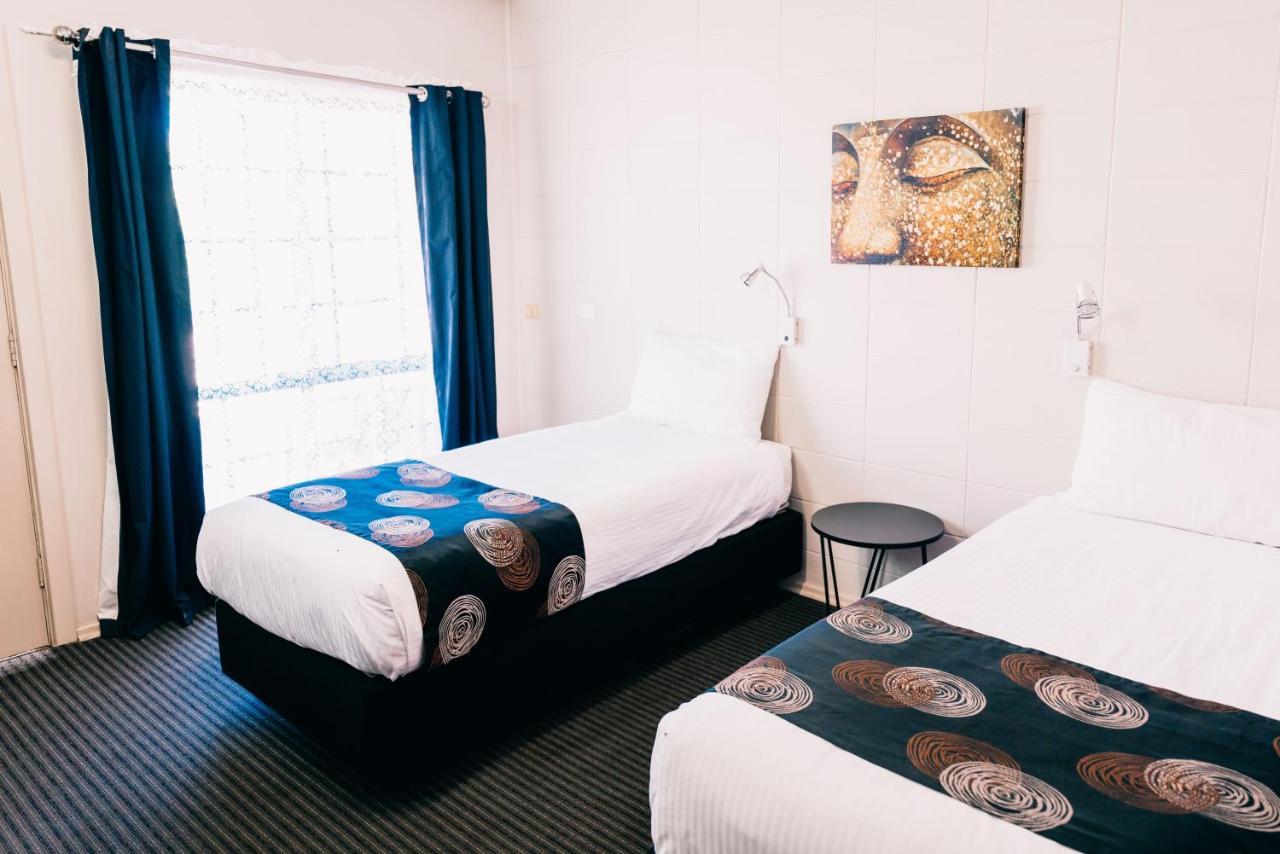 Motel Poinsettia Port Augusta Exterior photo